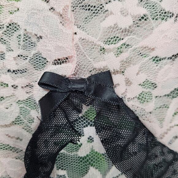 Pink Lace Chemise Slip Nightie with Black Lace Trim Bow Vent Keyhole Neckline - Picture 6 of 9